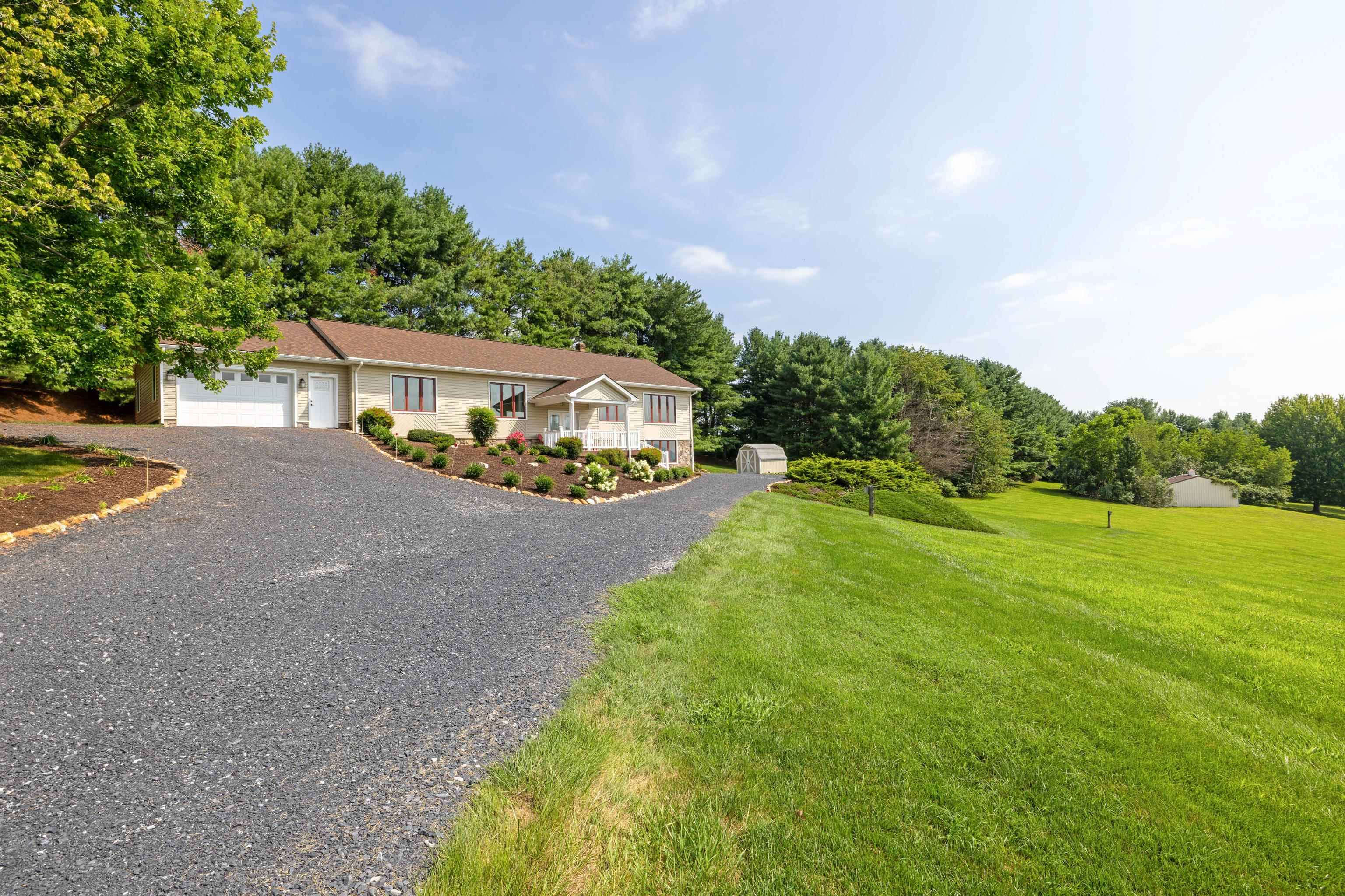 183 SAINT JAMES RD, FISHERSVILLE, Virginia 22939, 3 Bedrooms Bedrooms, ,2 BathroomsBathrooms,Residential,183 SAINT JAMES RD,667165 MLS # 667165