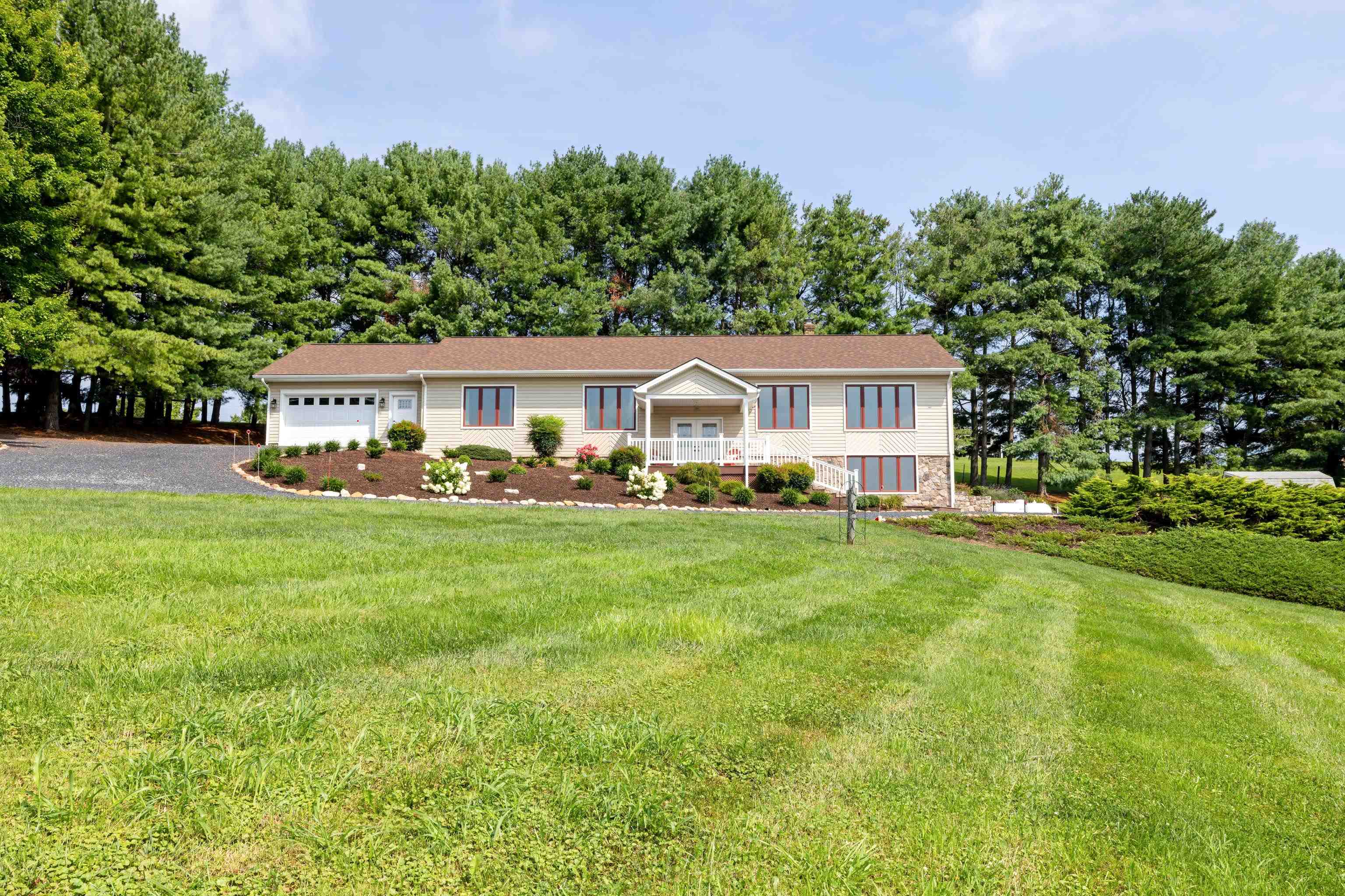 183 SAINT JAMES RD, FISHERSVILLE, Virginia 22939, 3 Bedrooms Bedrooms, ,2 BathroomsBathrooms,Residential,183 SAINT JAMES RD,667165 MLS # 667165