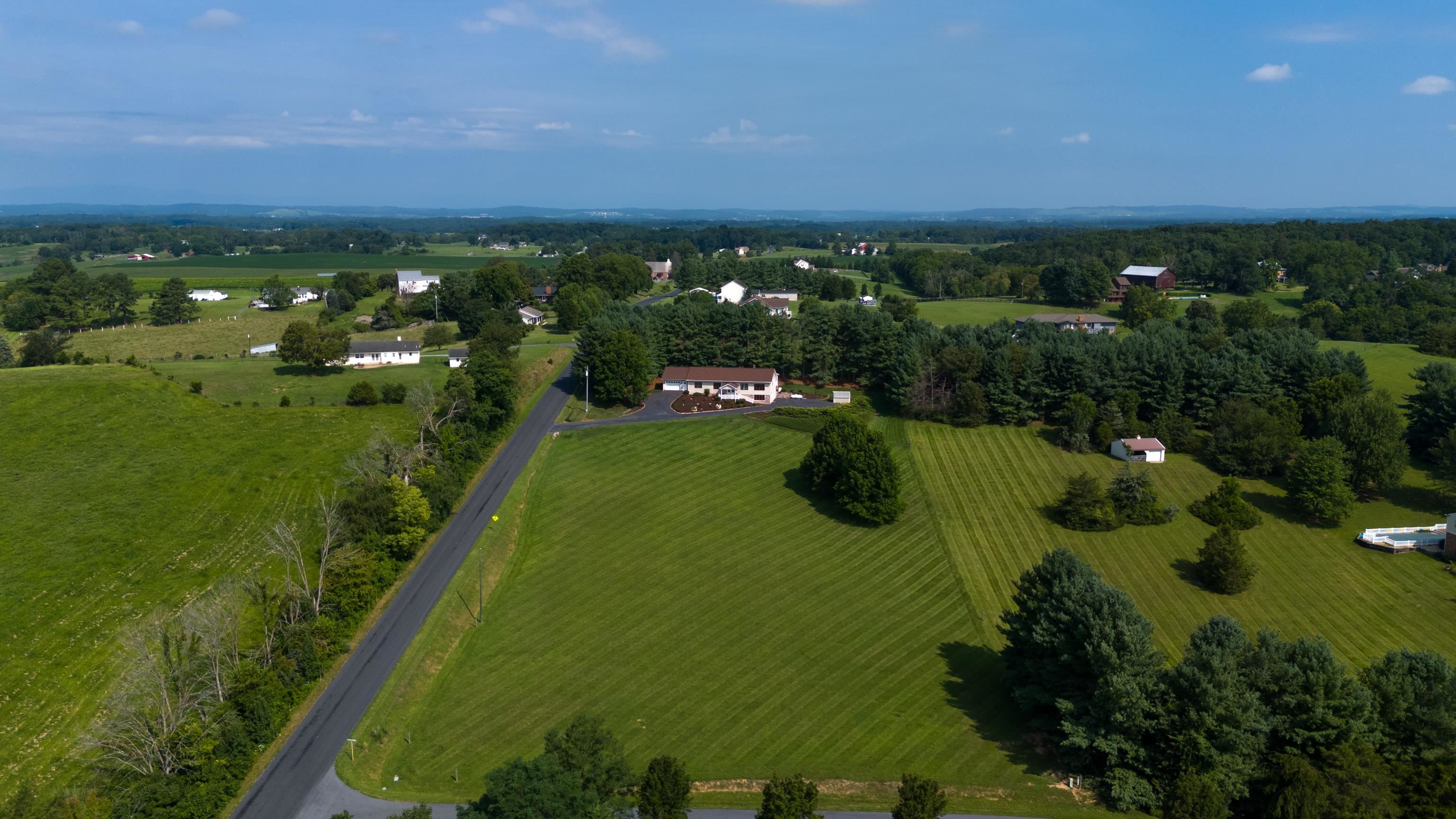 183 SAINT JAMES RD, FISHERSVILLE, Virginia 22939, 3 Bedrooms Bedrooms, ,2 BathroomsBathrooms,Residential,183 SAINT JAMES RD,667165 MLS # 667165
