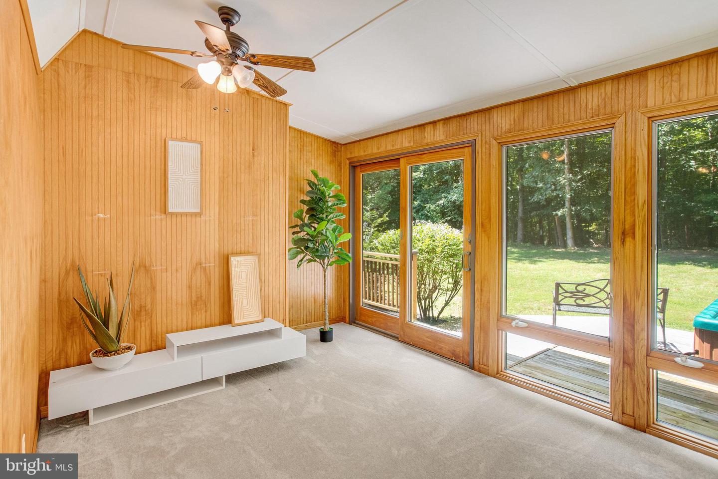 44 ROLLINSWOOD LN, STAFFORD, Virginia 22554, 4 Bedrooms Bedrooms, ,3 BathroomsBathrooms,Residential,For sale,44 ROLLINSWOOD LN,VAST2039988 MLS # VAST2039988