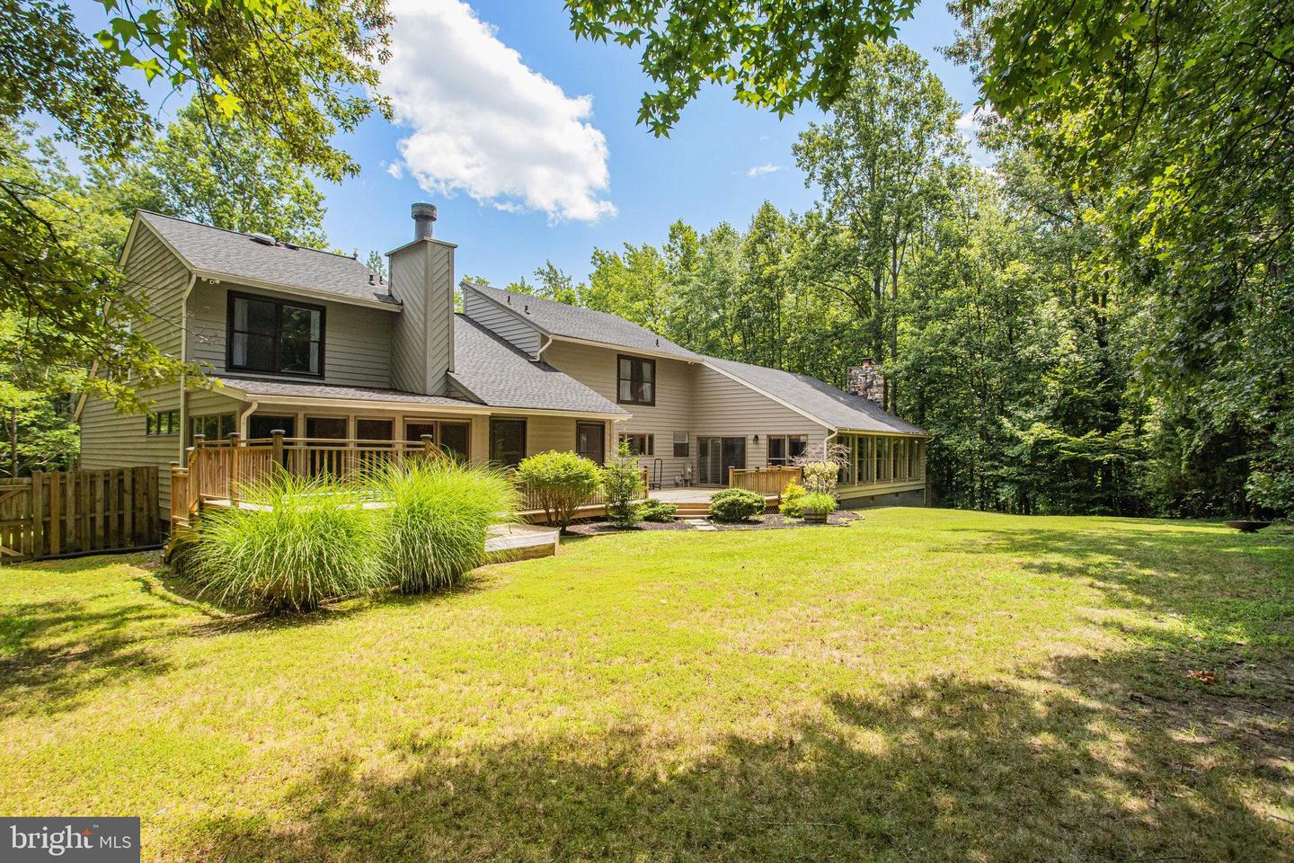 44 ROLLINSWOOD LN, STAFFORD, Virginia 22554, 4 Bedrooms Bedrooms, ,3 BathroomsBathrooms,Residential,For sale,44 ROLLINSWOOD LN,VAST2039988 MLS # VAST2039988