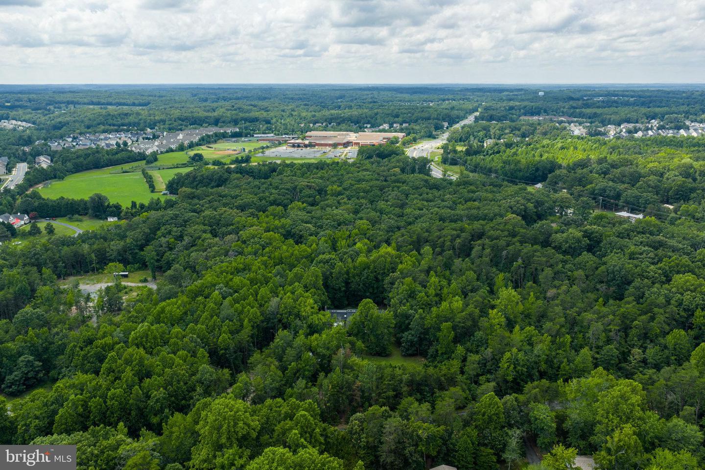 44 ROLLINSWOOD LN, STAFFORD, Virginia 22554, 4 Bedrooms Bedrooms, ,3 BathroomsBathrooms,Residential,For sale,44 ROLLINSWOOD LN,VAST2039988 MLS # VAST2039988