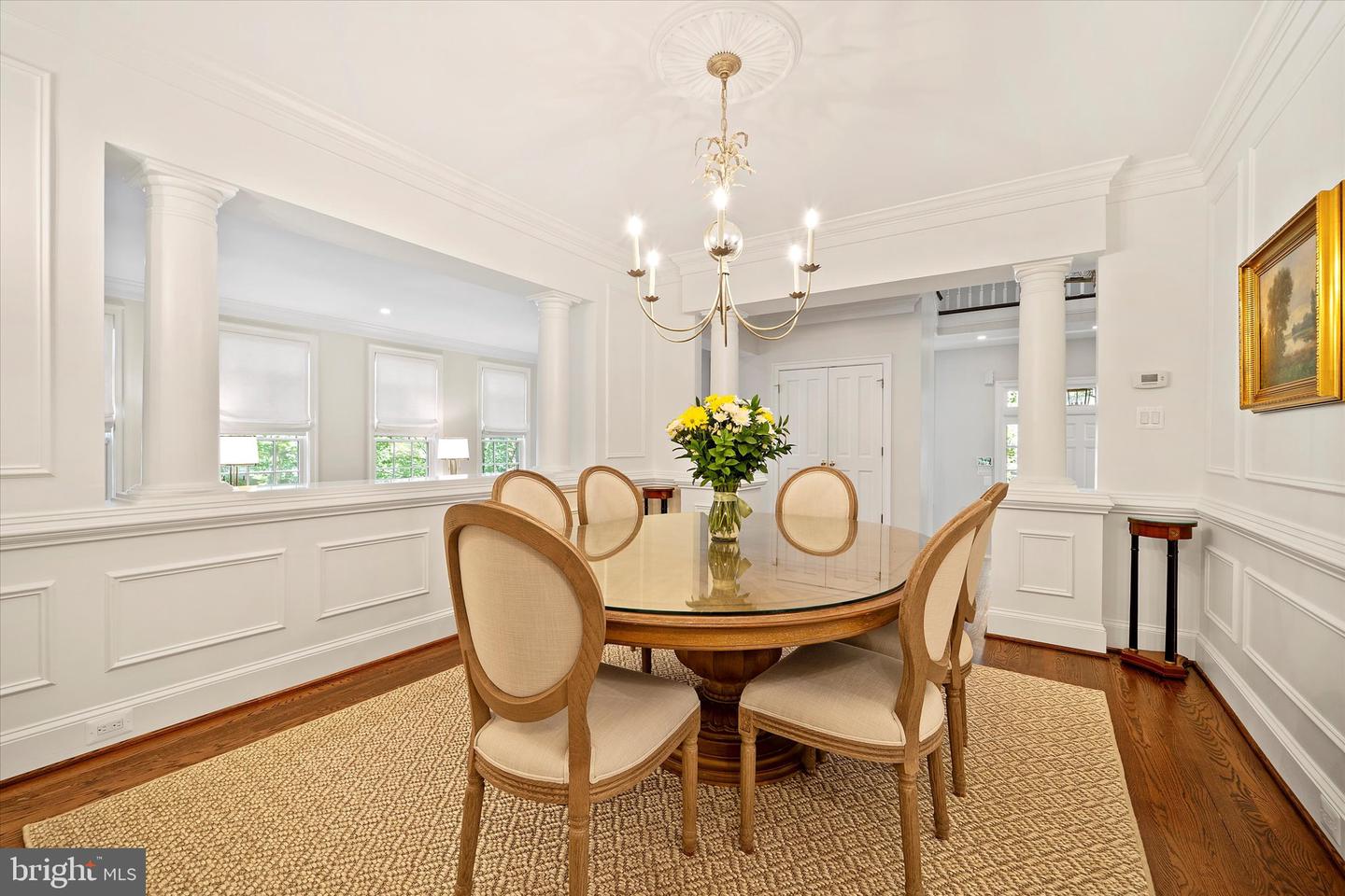 2011 MAYFAIR MCLEAN CT, FALLS CHURCH, Virginia 22043, 3 Bedrooms Bedrooms, ,3 BathroomsBathrooms,Residential,For sale,2011 MAYFAIR MCLEAN CT,VAFX2249202 MLS # VAFX2249202