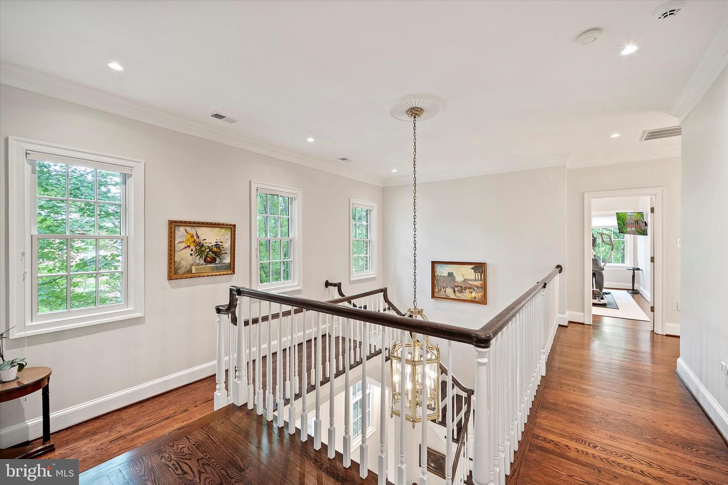 2011 MAYFAIR MCLEAN CT, FALLS CHURCH, Virginia 22043, 3 Bedrooms Bedrooms, ,3 BathroomsBathrooms,Residential,For sale,2011 MAYFAIR MCLEAN CT,VAFX2249202 MLS # VAFX2249202