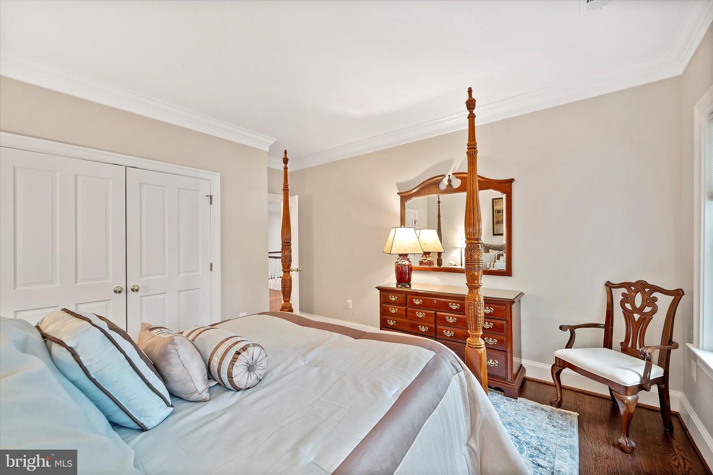 2011 MAYFAIR MCLEAN CT, FALLS CHURCH, Virginia 22043, 3 Bedrooms Bedrooms, ,3 BathroomsBathrooms,Residential,For sale,2011 MAYFAIR MCLEAN CT,VAFX2249202 MLS # VAFX2249202