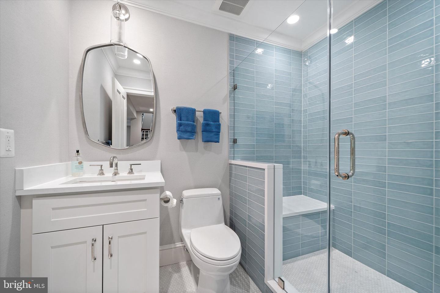 2011 MAYFAIR MCLEAN CT, FALLS CHURCH, Virginia 22043, 3 Bedrooms Bedrooms, ,3 BathroomsBathrooms,Residential,For sale,2011 MAYFAIR MCLEAN CT,VAFX2249202 MLS # VAFX2249202