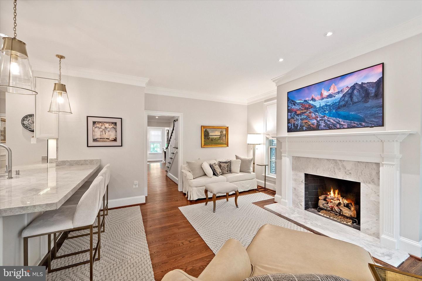 2011 MAYFAIR MCLEAN CT, FALLS CHURCH, Virginia 22043, 3 Bedrooms Bedrooms, ,3 BathroomsBathrooms,Residential,For sale,2011 MAYFAIR MCLEAN CT,VAFX2249202 MLS # VAFX2249202