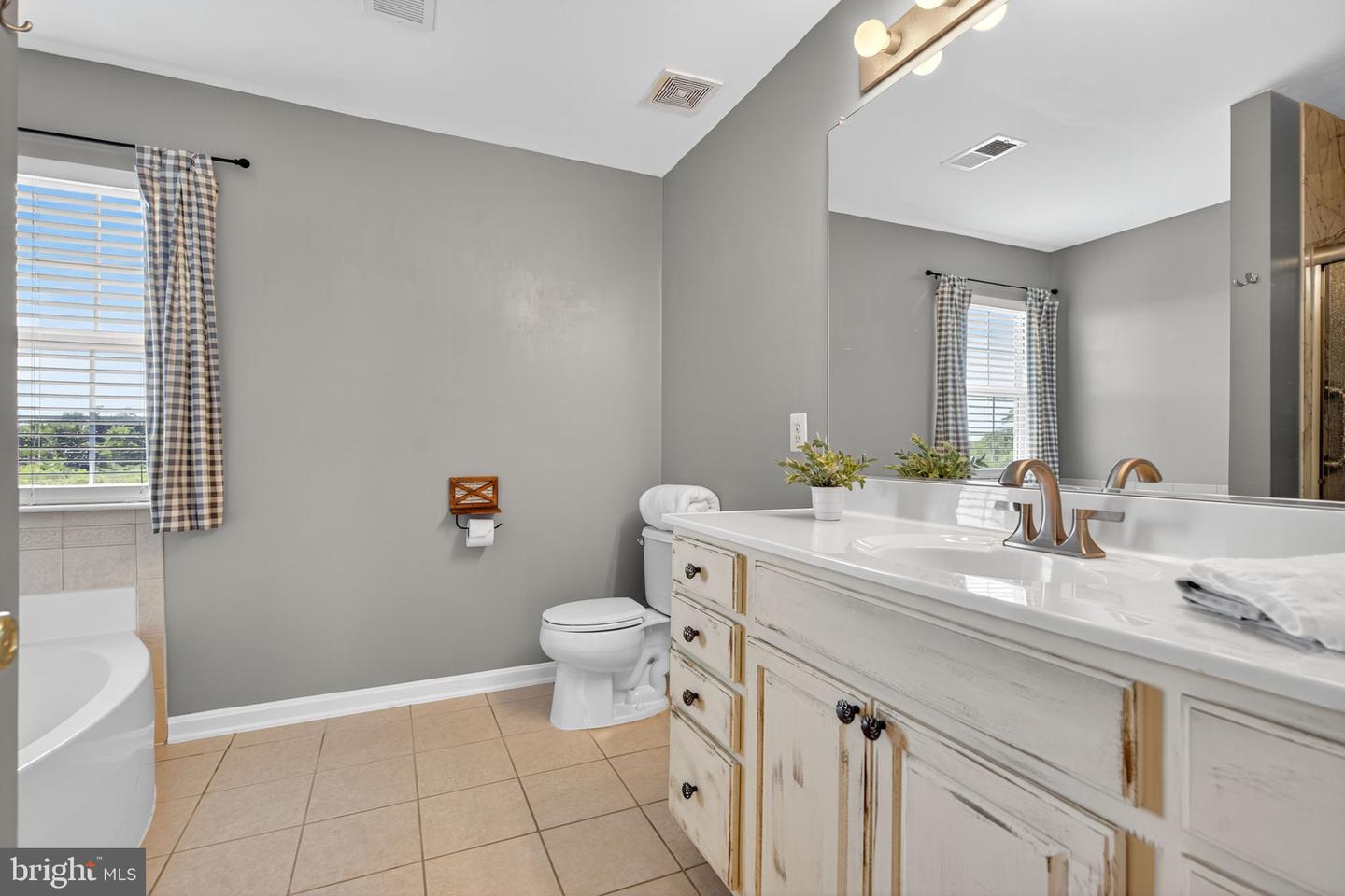 2455 POST OAK DR, CULPEPER, Virginia 22701, 3 Bedrooms Bedrooms, ,3 BathroomsBathrooms,Residential,For sale,2455 POST OAK DR,VACU2010854 MLS # VACU2010854