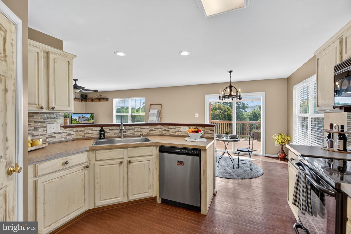 2455 POST OAK DR, CULPEPER, Virginia 22701, 3 Bedrooms Bedrooms, ,3 BathroomsBathrooms,Residential,For sale,2455 POST OAK DR,VACU2010854 MLS # VACU2010854