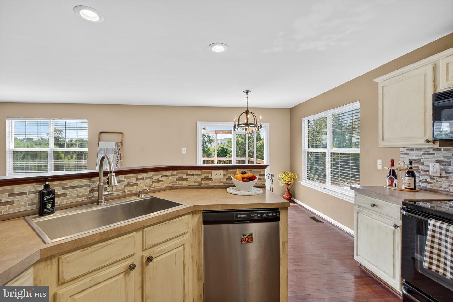2455 POST OAK DR, CULPEPER, Virginia 22701, 3 Bedrooms Bedrooms, ,3 BathroomsBathrooms,Residential,For sale,2455 POST OAK DR,VACU2010854 MLS # VACU2010854