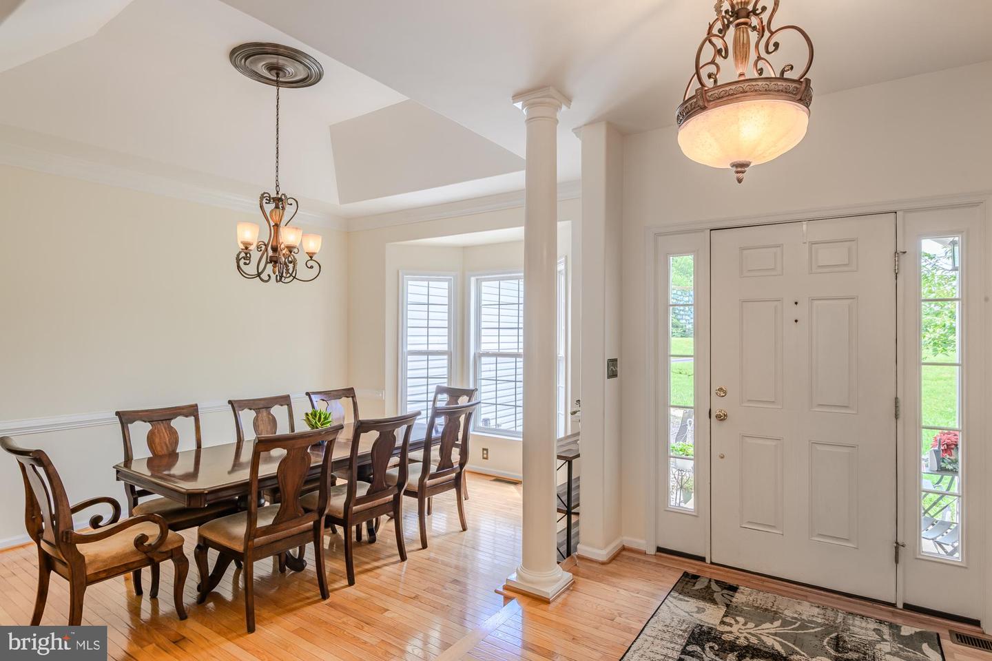 39 RIVER RIDGE LN, FREDERICKSBURG, Virginia 22406, 5 Bedrooms Bedrooms, ,4 BathroomsBathrooms,Residential,For sale,39 RIVER RIDGE LN,VAST2040254 MLS # VAST2040254