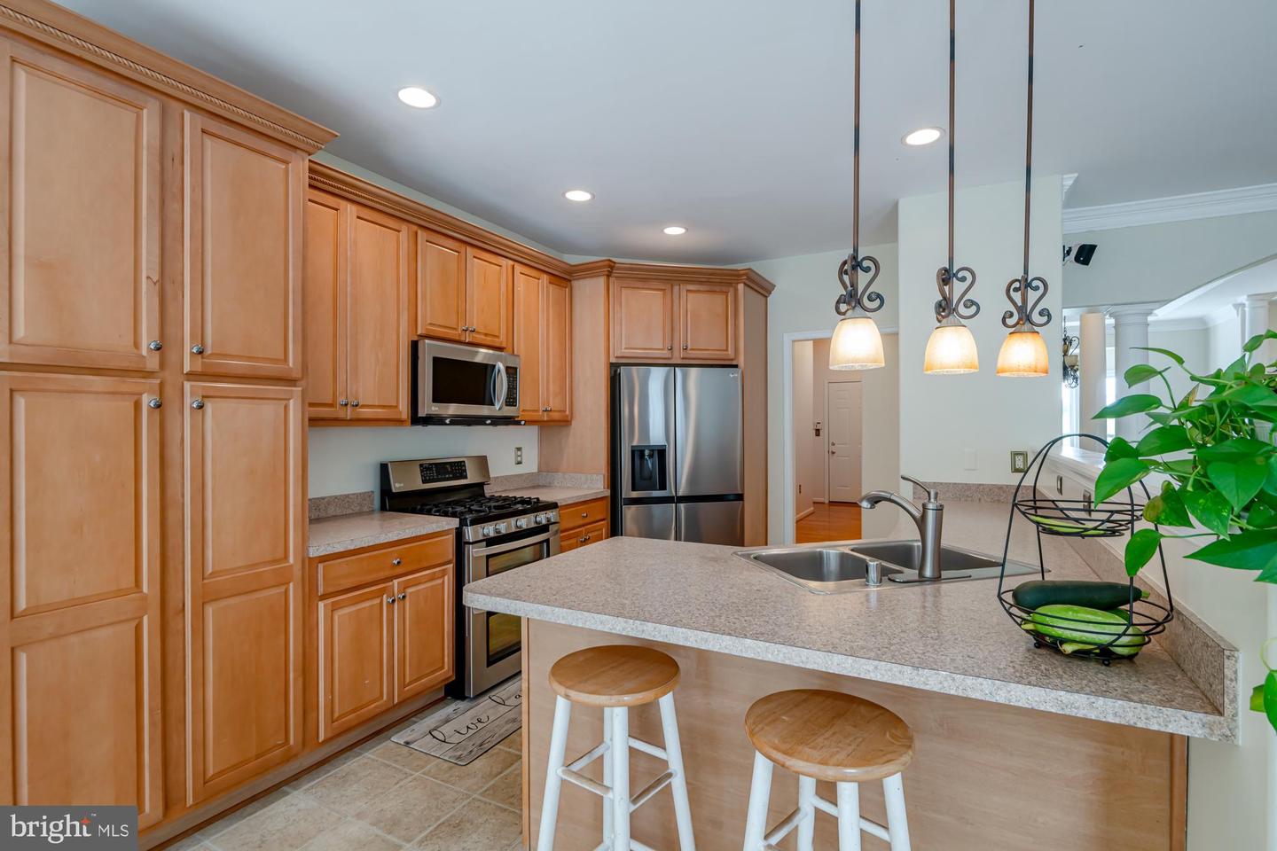 39 RIVER RIDGE LN, FREDERICKSBURG, Virginia 22406, 5 Bedrooms Bedrooms, ,4 BathroomsBathrooms,Residential,For sale,39 RIVER RIDGE LN,VAST2040254 MLS # VAST2040254