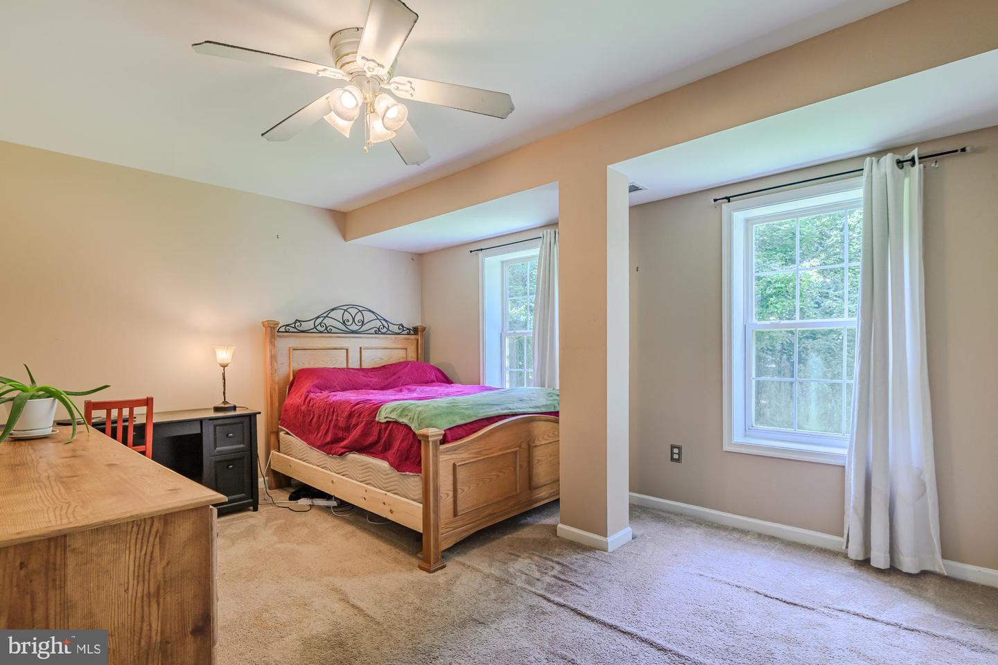 39 RIVER RIDGE LN, FREDERICKSBURG, Virginia 22406, 5 Bedrooms Bedrooms, ,4 BathroomsBathrooms,Residential,For sale,39 RIVER RIDGE LN,VAST2040254 MLS # VAST2040254
