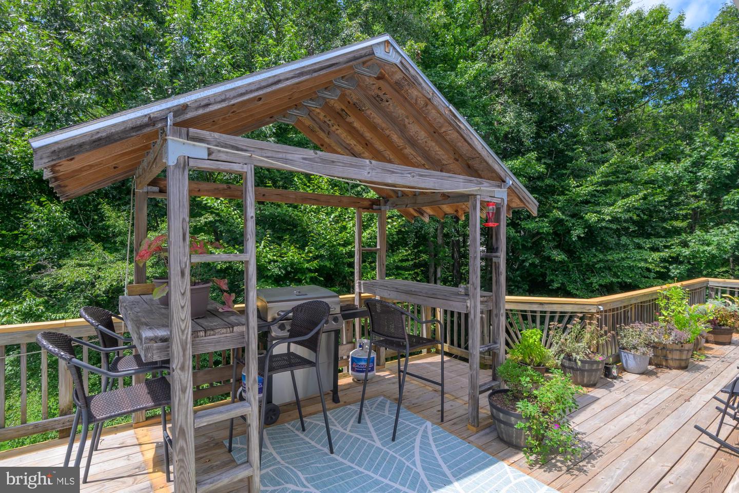 39 RIVER RIDGE LN, FREDERICKSBURG, Virginia 22406, 5 Bedrooms Bedrooms, ,4 BathroomsBathrooms,Residential,For sale,39 RIVER RIDGE LN,VAST2040254 MLS # VAST2040254