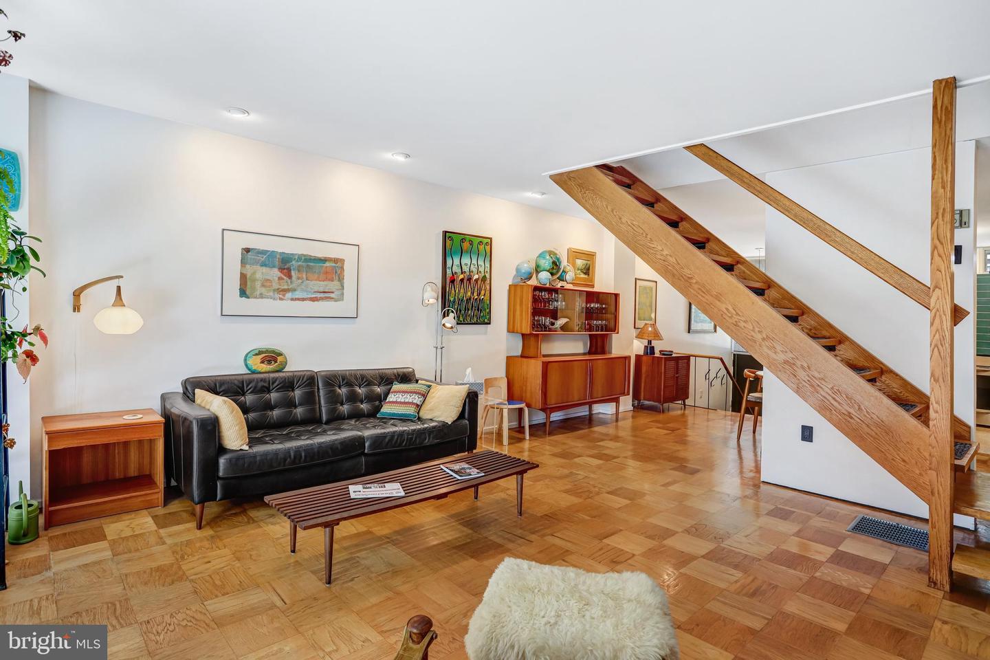 341 O ST SW, WASHINGTON, District Of Columbia 20024, 3 Bedrooms Bedrooms, ,2 BathroomsBathrooms,Residential,For sale,341 O ST SW,DCDC2208410 MLS # DCDC2208410