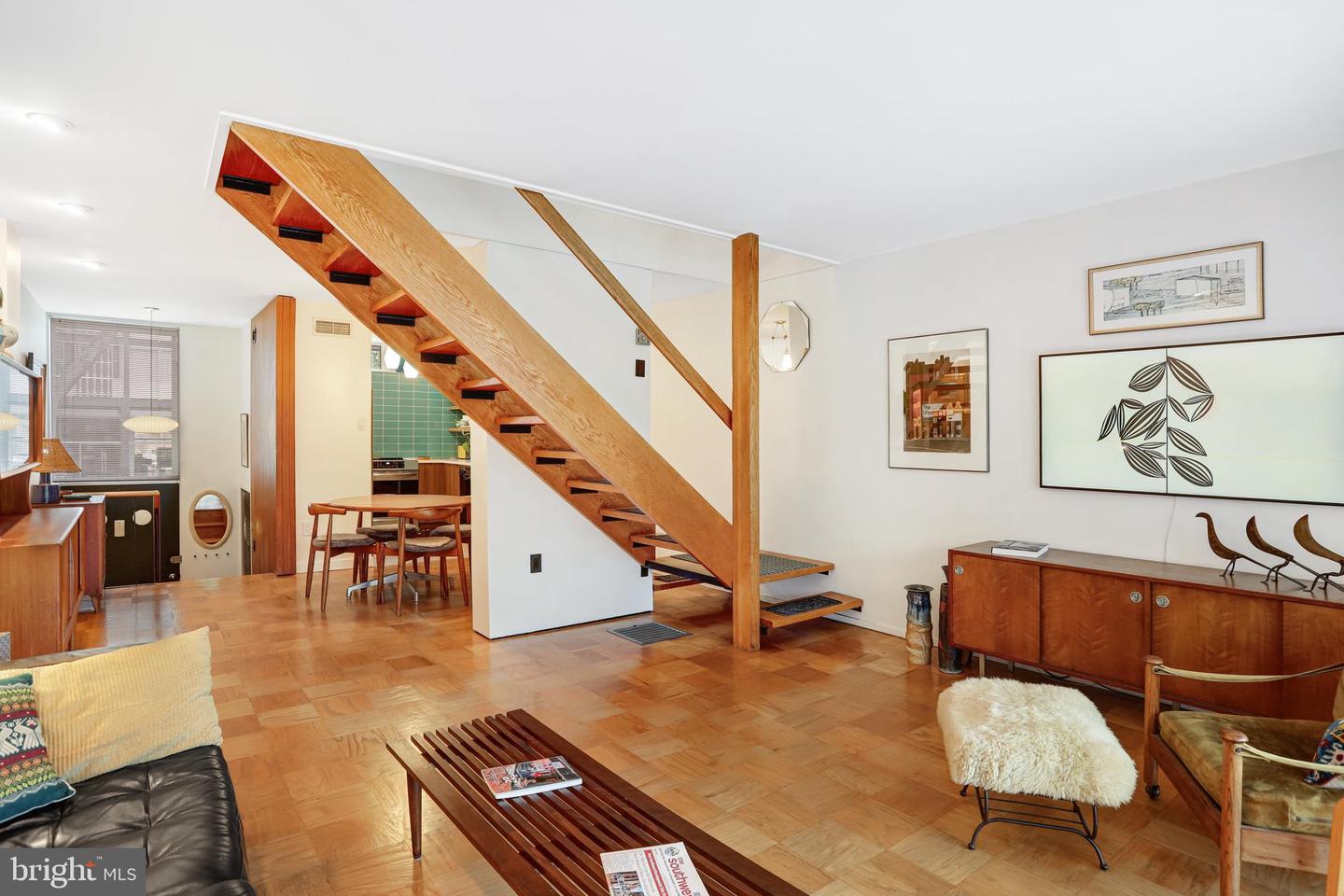 341 O ST SW, WASHINGTON, District Of Columbia 20024, 3 Bedrooms Bedrooms, ,2 BathroomsBathrooms,Residential,For sale,341 O ST SW,DCDC2208410 MLS # DCDC2208410