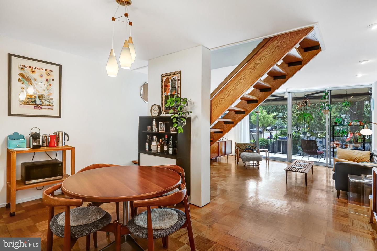 341 O ST SW, WASHINGTON, District Of Columbia 20024, 3 Bedrooms Bedrooms, ,2 BathroomsBathrooms,Residential,For sale,341 O ST SW,DCDC2208410 MLS # DCDC2208410