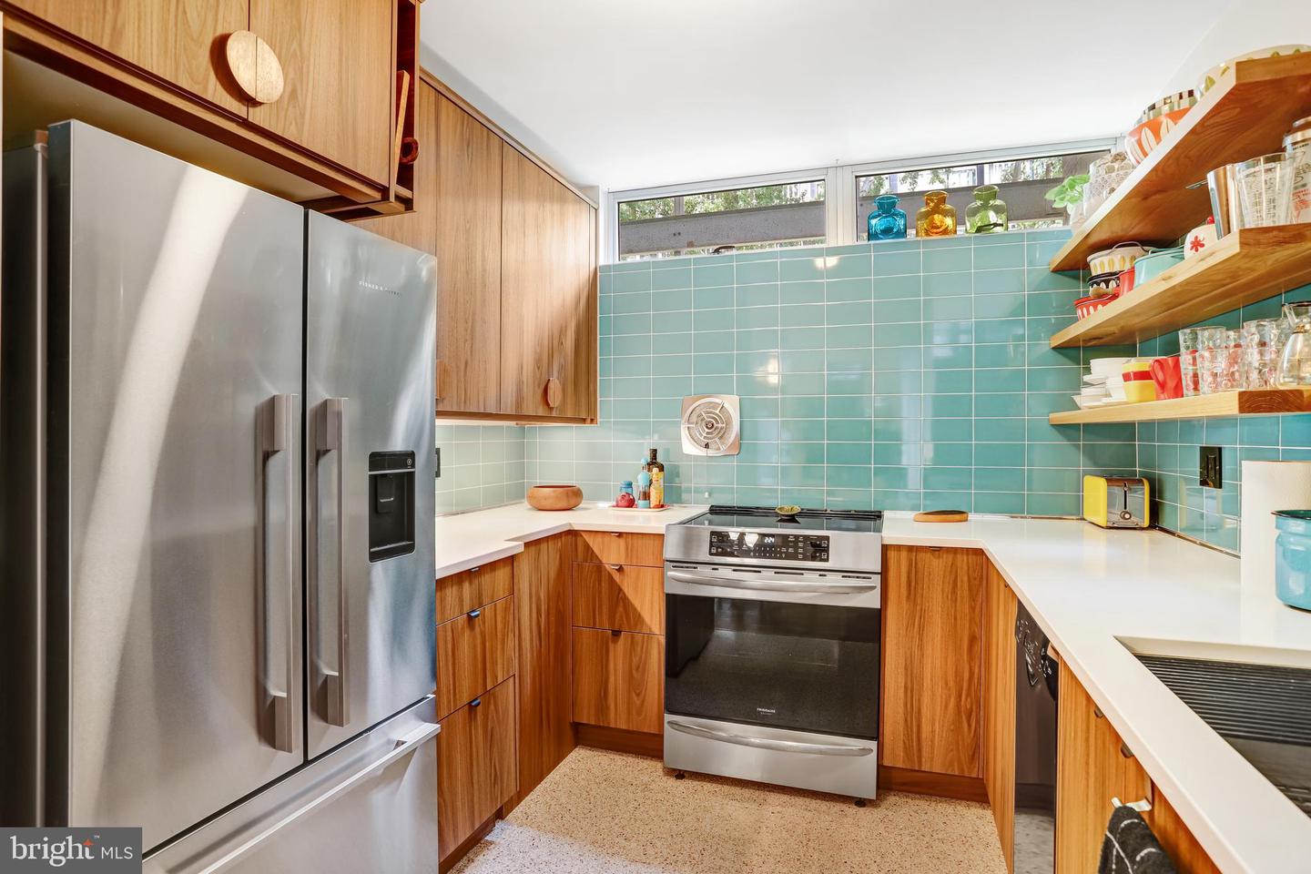 341 O ST SW, WASHINGTON, District Of Columbia 20024, 3 Bedrooms Bedrooms, ,2 BathroomsBathrooms,Residential,For sale,341 O ST SW,DCDC2208410 MLS # DCDC2208410