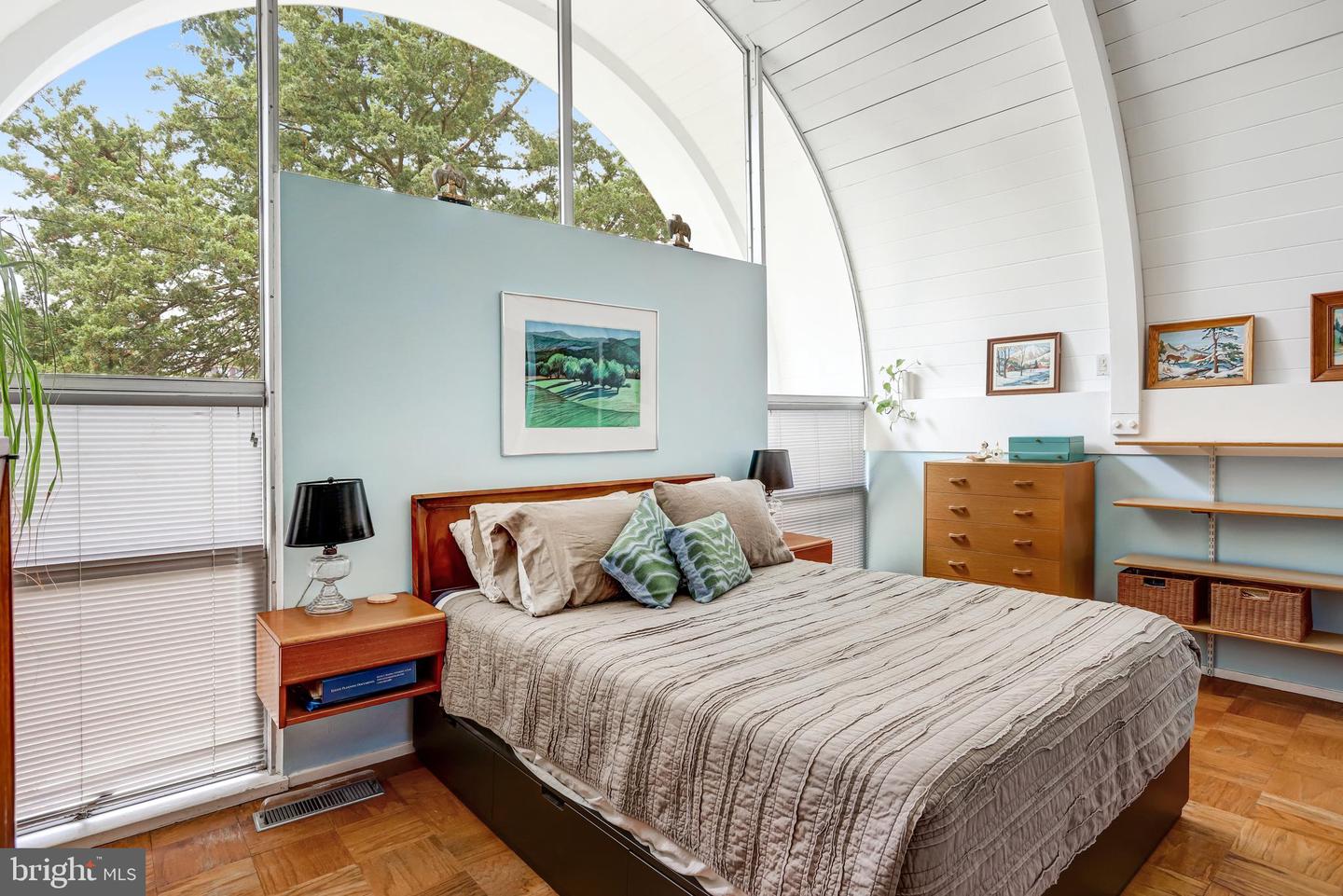341 O ST SW, WASHINGTON, District Of Columbia 20024, 3 Bedrooms Bedrooms, ,2 BathroomsBathrooms,Residential,For sale,341 O ST SW,DCDC2208410 MLS # DCDC2208410