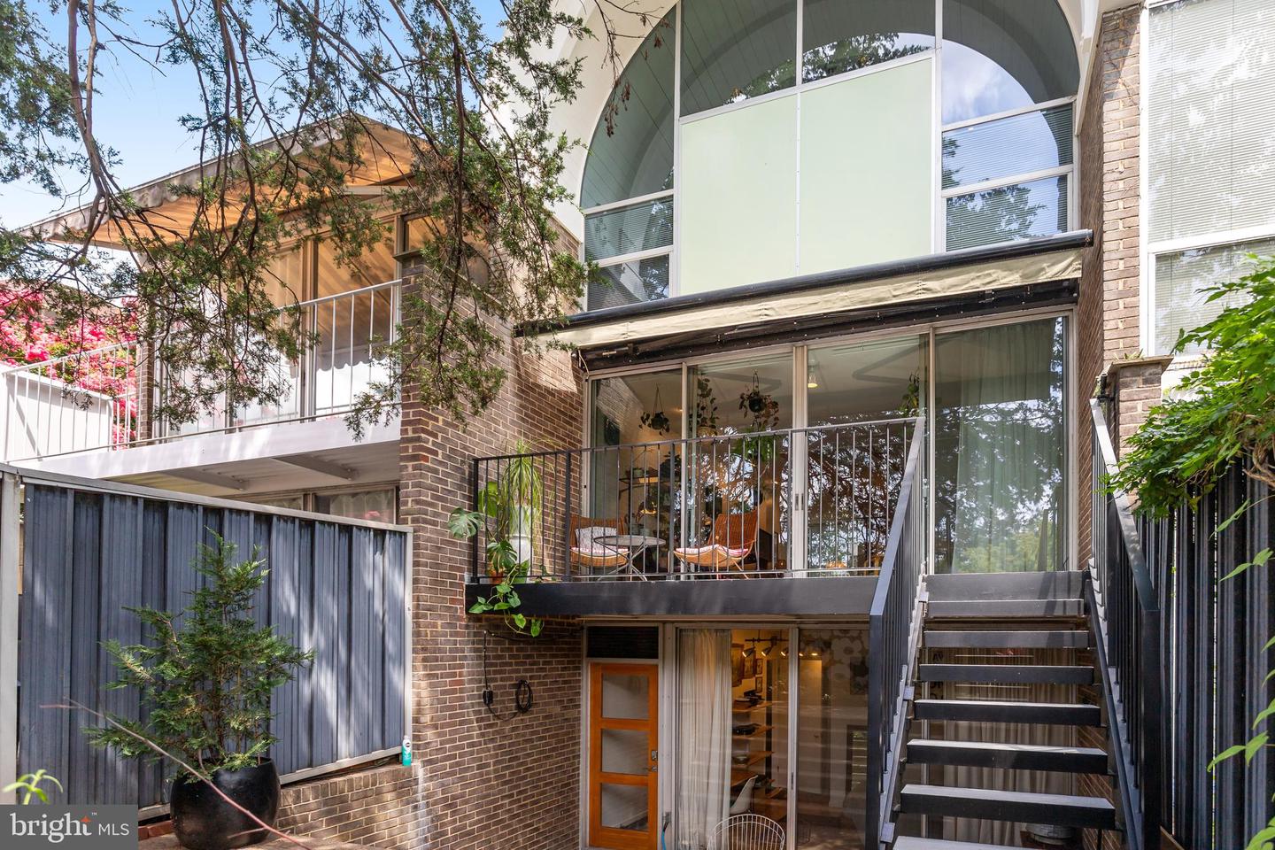 341 O ST SW, WASHINGTON, District Of Columbia 20024, 3 Bedrooms Bedrooms, ,2 BathroomsBathrooms,Residential,For sale,341 O ST SW,DCDC2208410 MLS # DCDC2208410