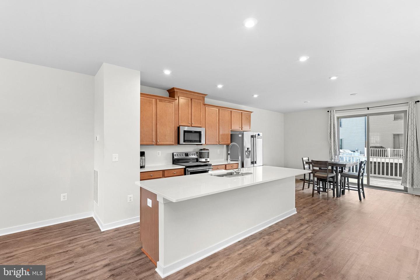 302 BODEGA TER SE, LEESBURG, Virginia 20175, 4 Bedrooms Bedrooms, ,3 BathroomsBathrooms,Residential,For sale,302 BODEGA TER SE,VALO2101092 MLS # VALO2101092