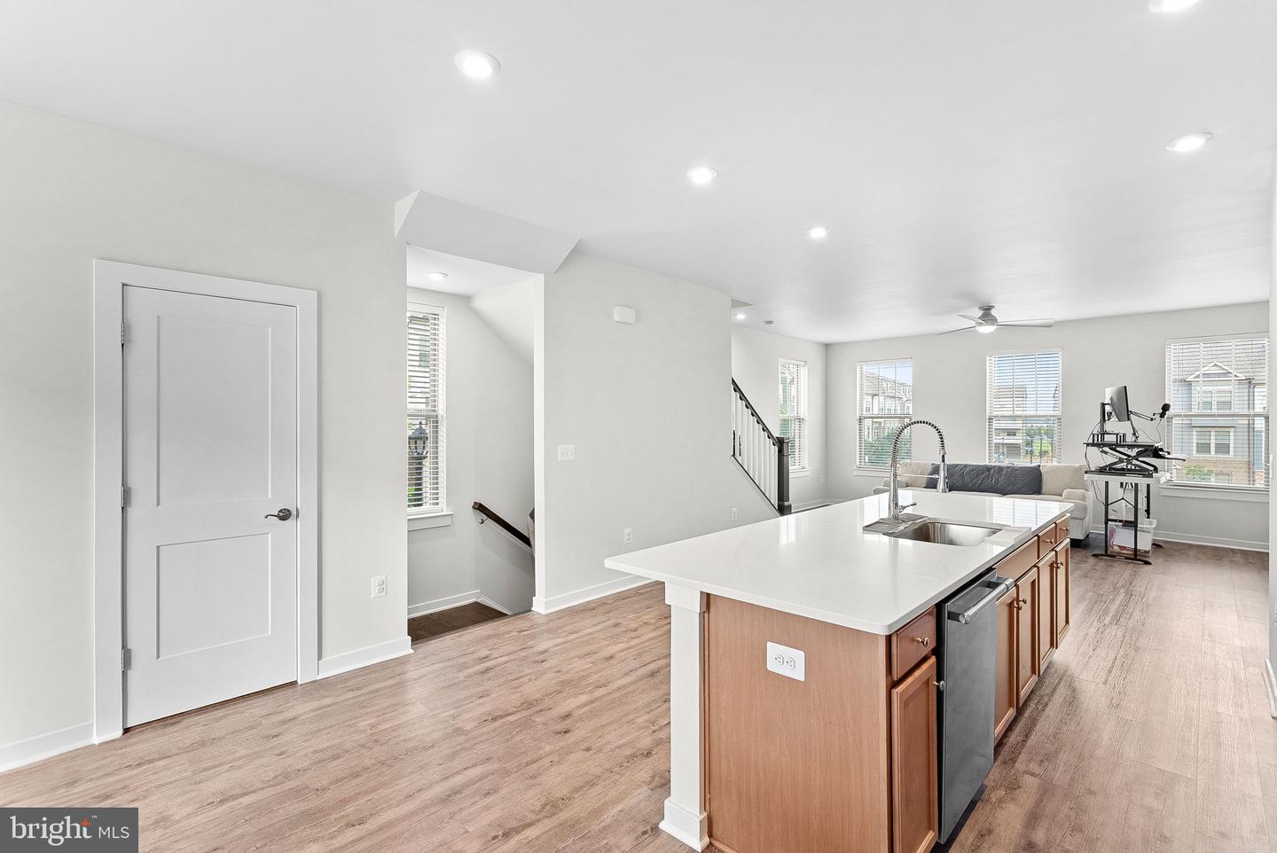 302 BODEGA TER SE, LEESBURG, Virginia 20175, 4 Bedrooms Bedrooms, ,3 BathroomsBathrooms,Residential,For sale,302 BODEGA TER SE,VALO2101092 MLS # VALO2101092