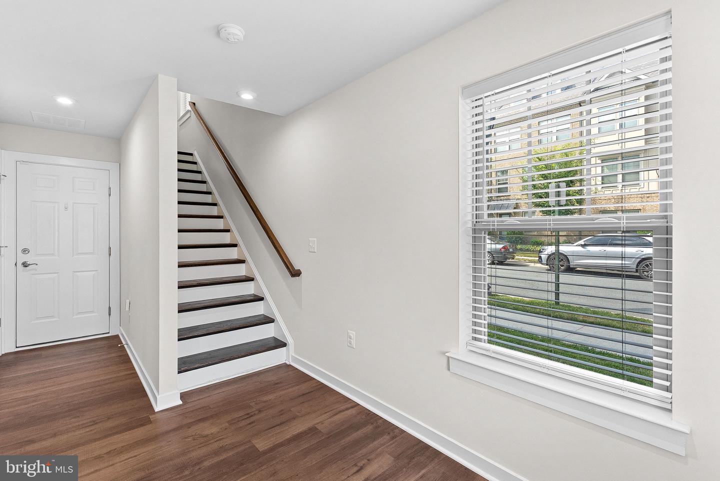 302 BODEGA TER SE, LEESBURG, Virginia 20175, 4 Bedrooms Bedrooms, ,3 BathroomsBathrooms,Residential,For sale,302 BODEGA TER SE,VALO2101092 MLS # VALO2101092
