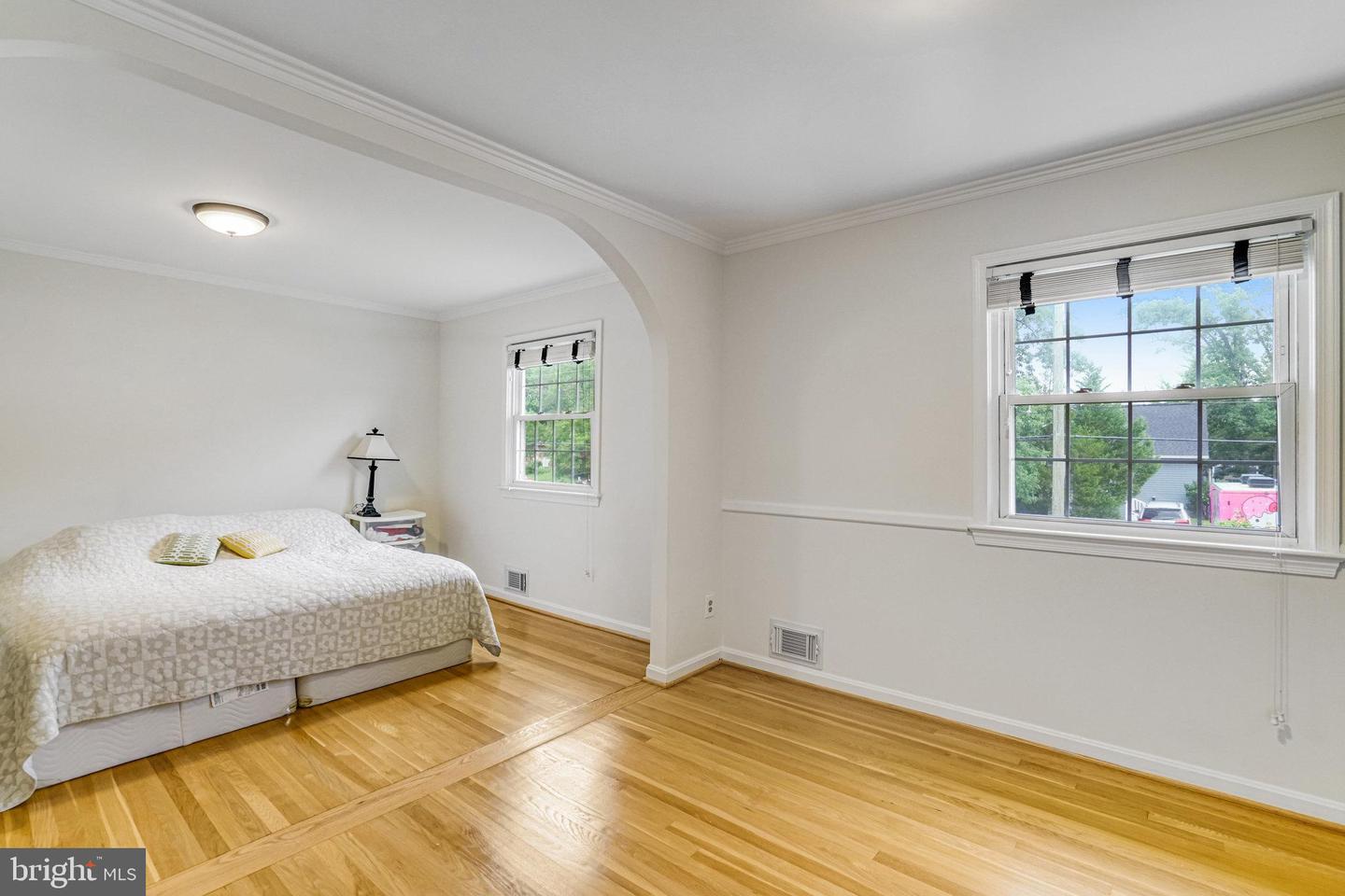 5158 ECHOLS AVE, ALEXANDRIA, Virginia 22311, 3 Bedrooms Bedrooms, ,2 BathroomsBathrooms,Residential,For sale,5158 ECHOLS AVE,VAAX2047172 MLS # VAAX2047172