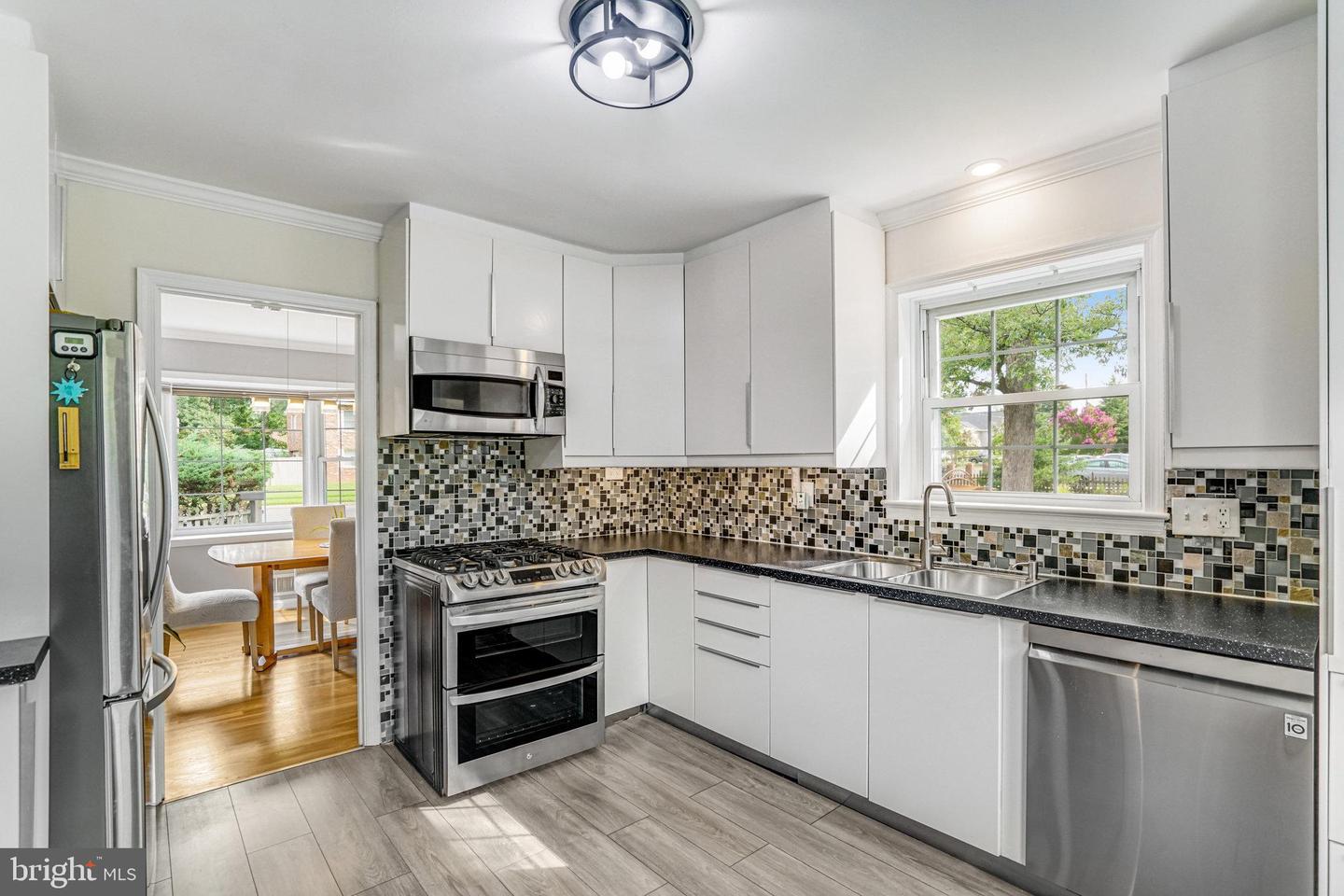 5158 ECHOLS AVE, ALEXANDRIA, Virginia 22311, 3 Bedrooms Bedrooms, ,2 BathroomsBathrooms,Residential,For sale,5158 ECHOLS AVE,VAAX2047172 MLS # VAAX2047172