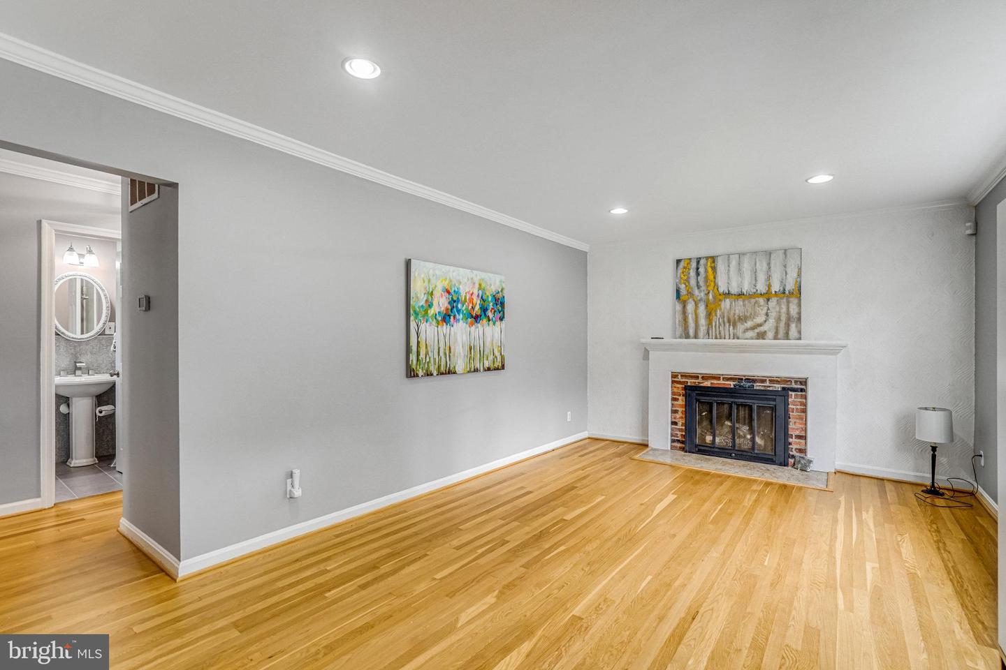 5158 ECHOLS AVE, ALEXANDRIA, Virginia 22311, 3 Bedrooms Bedrooms, ,2 BathroomsBathrooms,Residential,For sale,5158 ECHOLS AVE,VAAX2047172 MLS # VAAX2047172