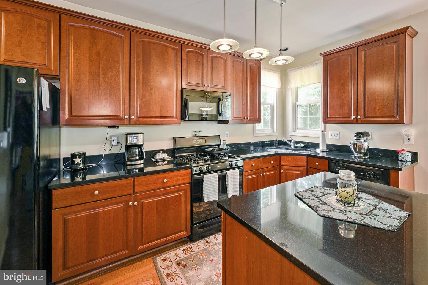 9100 MULDER CT, MANASSAS, Virginia 20111, 5 Bedrooms Bedrooms, ,3 BathroomsBathrooms,Residential,For sale,9100 MULDER CT,VAPW2098612 MLS # VAPW2098612