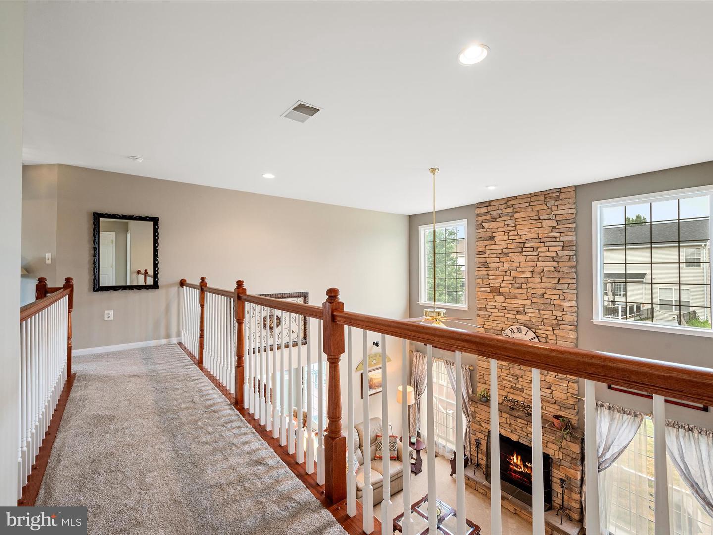 102 ROY CT SE, LEESBURG, Virginia 20175, 5 Bedrooms Bedrooms, ,4 BathroomsBathrooms,Residential,For sale,102 ROY CT SE,VALO2101416 MLS # VALO2101416
