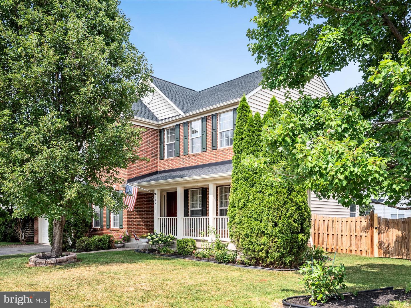 102 ROY CT SE, LEESBURG, Virginia 20175, 5 Bedrooms Bedrooms, ,4 BathroomsBathrooms,Residential,For sale,102 ROY CT SE,VALO2101416 MLS # VALO2101416
