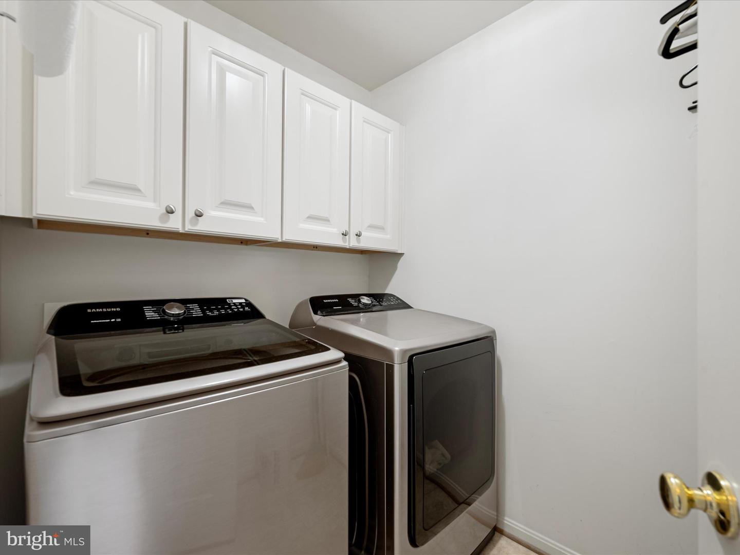 102 ROY CT SE, LEESBURG, Virginia 20175, 5 Bedrooms Bedrooms, ,4 BathroomsBathrooms,Residential,For sale,102 ROY CT SE,VALO2101416 MLS # VALO2101416