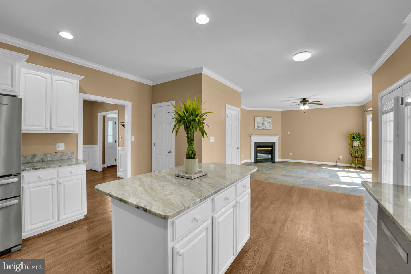 117 BOYDTON PLANK DR, STEPHENS CITY, Virginia 22655, 4 Bedrooms Bedrooms, ,3 BathroomsBathrooms,Residential,For sale,117 BOYDTON PLANK DR,VAFV2035332 MLS # VAFV2035332