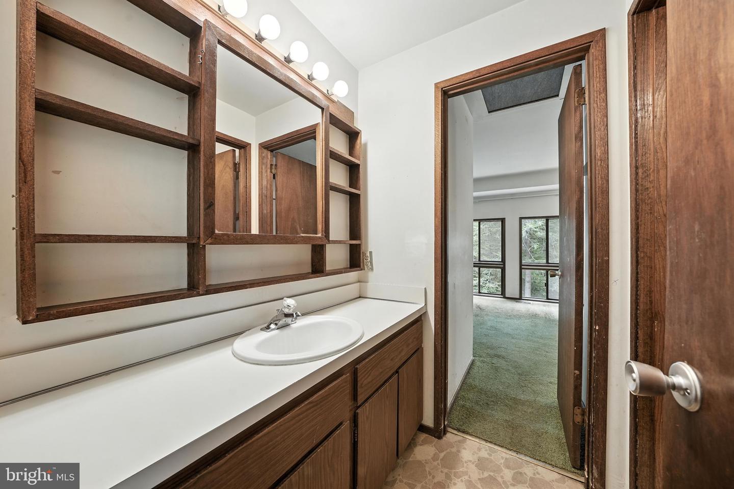 10846 QUAIL CREEK LN, MANASSAS, Virginia 20112, 3 Bedrooms Bedrooms, 7 Rooms Rooms,2 BathroomsBathrooms,Residential,For sale,10846 QUAIL CREEK LN,VAPW2098806 MLS # VAPW2098806