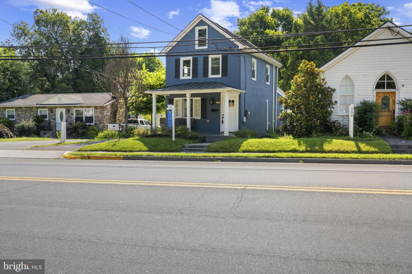 210 N BUCKMARSH ST, BERRYVILLE, Virginia 22611, 2 Bedrooms Bedrooms, 4 Rooms Rooms,1 BathroomBathrooms,Residential,For sale,210 N BUCKMARSH ST,VACL2003900 MLS # VACL2003900