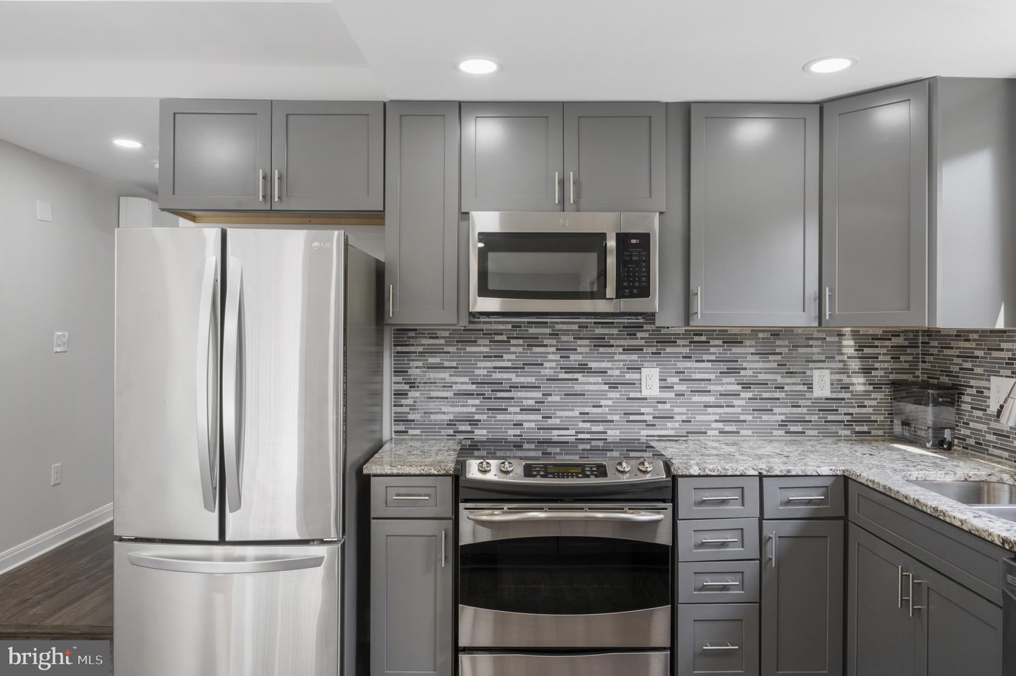 210 N BUCKMARSH ST, BERRYVILLE, Virginia 22611, 2 Bedrooms Bedrooms, 4 Rooms Rooms,1 BathroomBathrooms,Residential,For sale,210 N BUCKMARSH ST,VACL2003900 MLS # VACL2003900