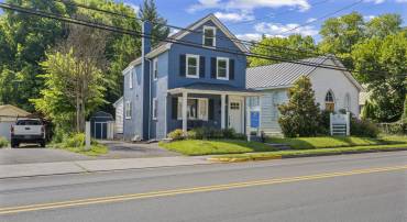 210 N BUCKMARSH ST, BERRYVILLE, Virginia 22611, 2 Bedrooms Bedrooms, 4 Rooms Rooms,1 BathroomBathrooms,Residential,For sale,210 N BUCKMARSH ST,VACL2003900 MLS # VACL2003900