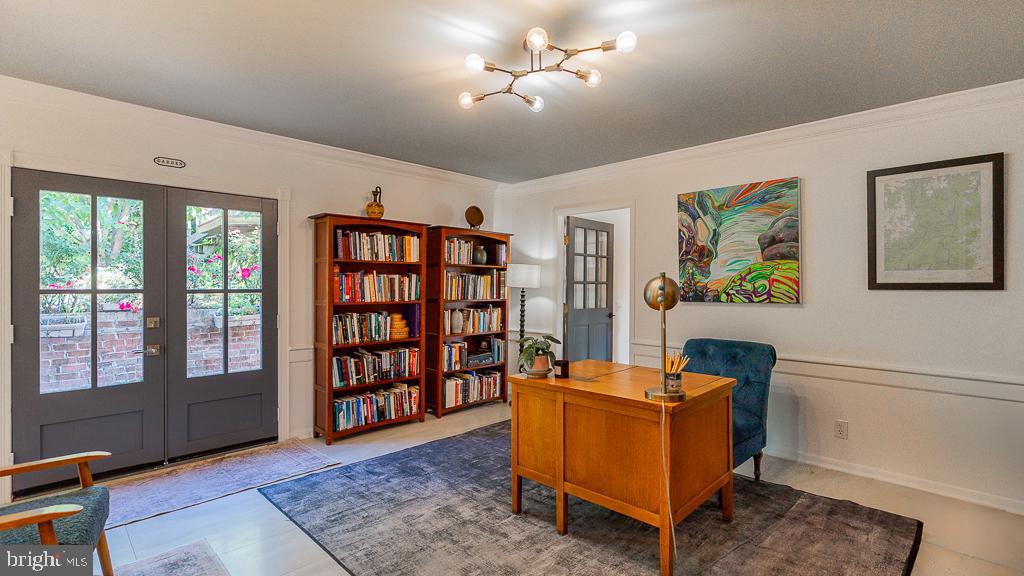 451 MYERS AVE, HARRISONBURG, Virginia 22801, 4 Bedrooms Bedrooms, ,3 BathroomsBathrooms,Residential,For sale,451 MYERS AVE,VAHC2000442 MLS # VAHC2000442
