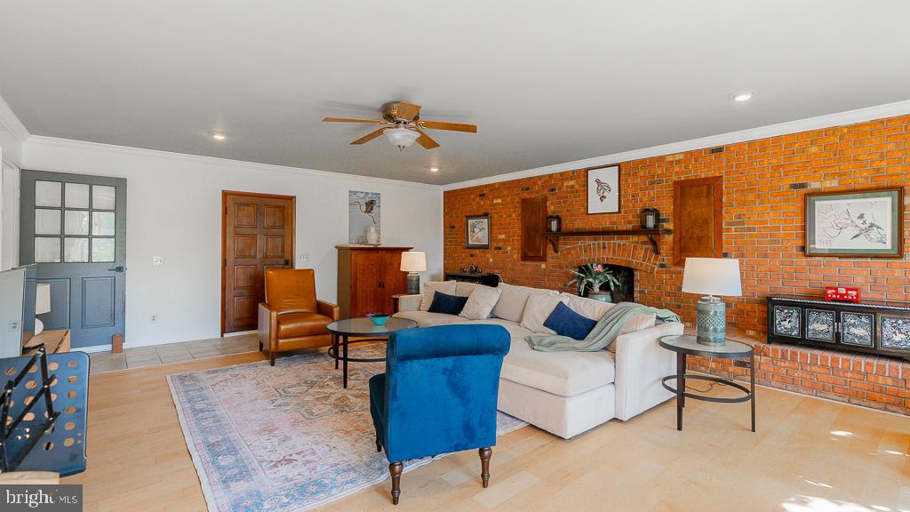 451 MYERS AVE, HARRISONBURG, Virginia 22801, 4 Bedrooms Bedrooms, ,3 BathroomsBathrooms,Residential,For sale,451 MYERS AVE,VAHC2000442 MLS # VAHC2000442