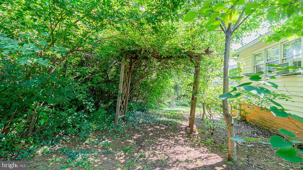 451 MYERS AVE, HARRISONBURG, Virginia 22801, 4 Bedrooms Bedrooms, ,3 BathroomsBathrooms,Residential,For sale,451 MYERS AVE,VAHC2000442 MLS # VAHC2000442