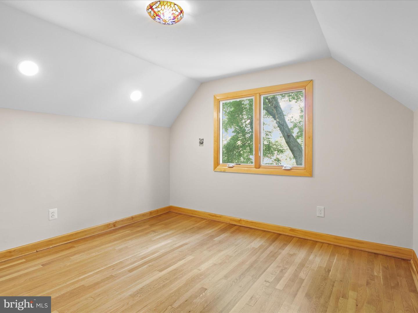 496 N LATHAM ST N, ALEXANDRIA, Virginia 22304, 4 Bedrooms Bedrooms, ,3 BathroomsBathrooms,Residential,For sale,496 N LATHAM ST N,VAAX2047320 MLS # VAAX2047320