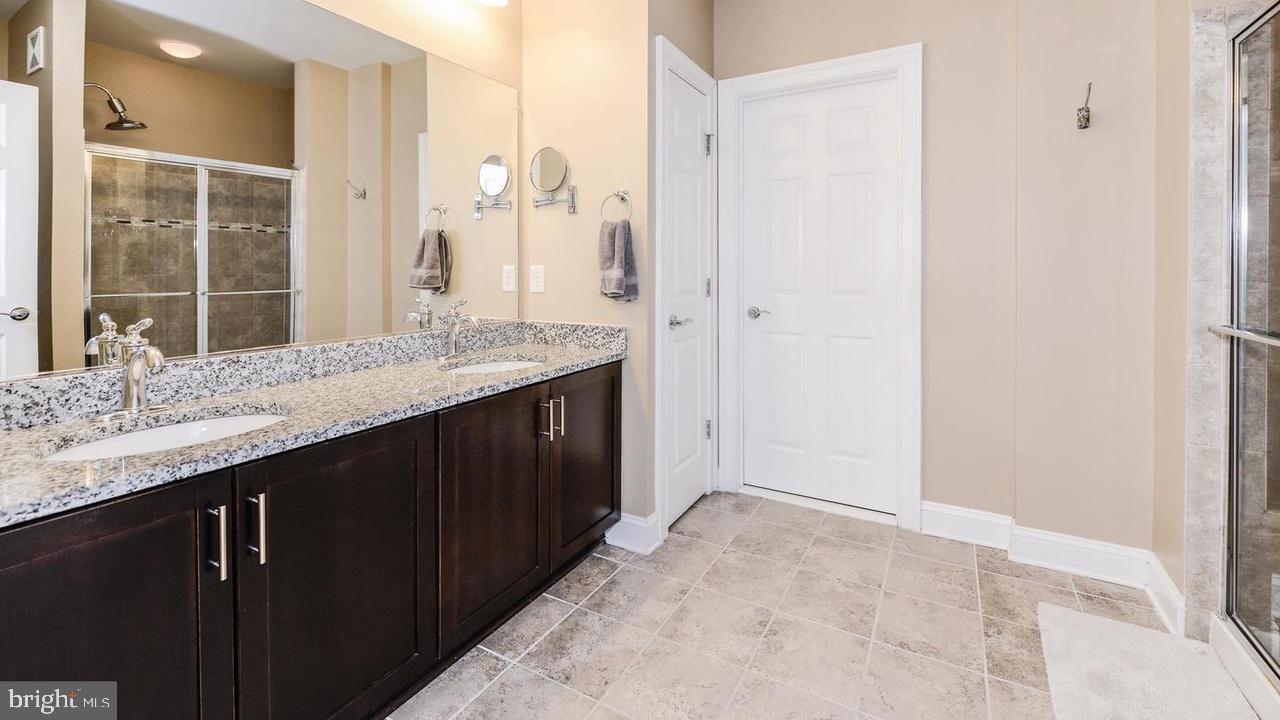 42823 BURRELL SQ, ASHBURN, Virginia 20147, 3 Bedrooms Bedrooms, ,2 BathroomsBathrooms,Residential,For sale,42823 BURRELL SQ,VALO2101790 MLS # VALO2101790