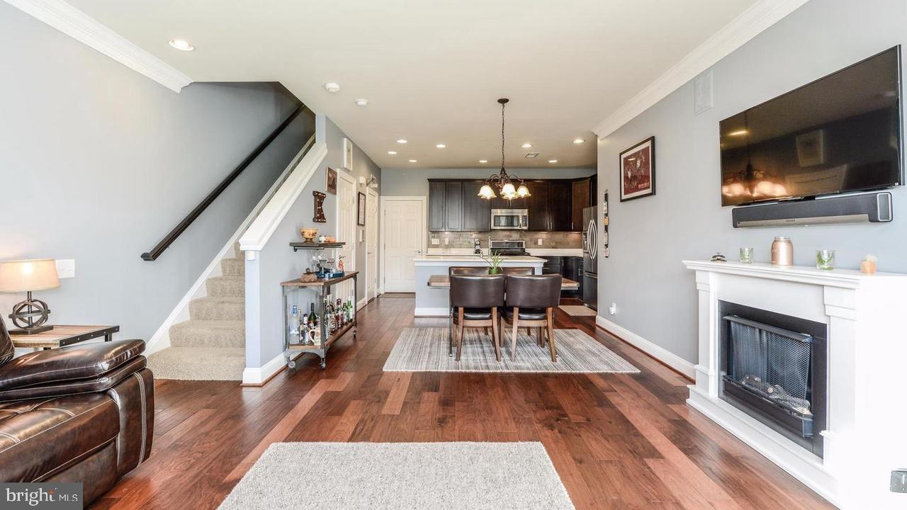 42823 BURRELL SQ, ASHBURN, Virginia 20147, 3 Bedrooms Bedrooms, ,2 BathroomsBathrooms,Residential,For sale,42823 BURRELL SQ,VALO2101790 MLS # VALO2101790