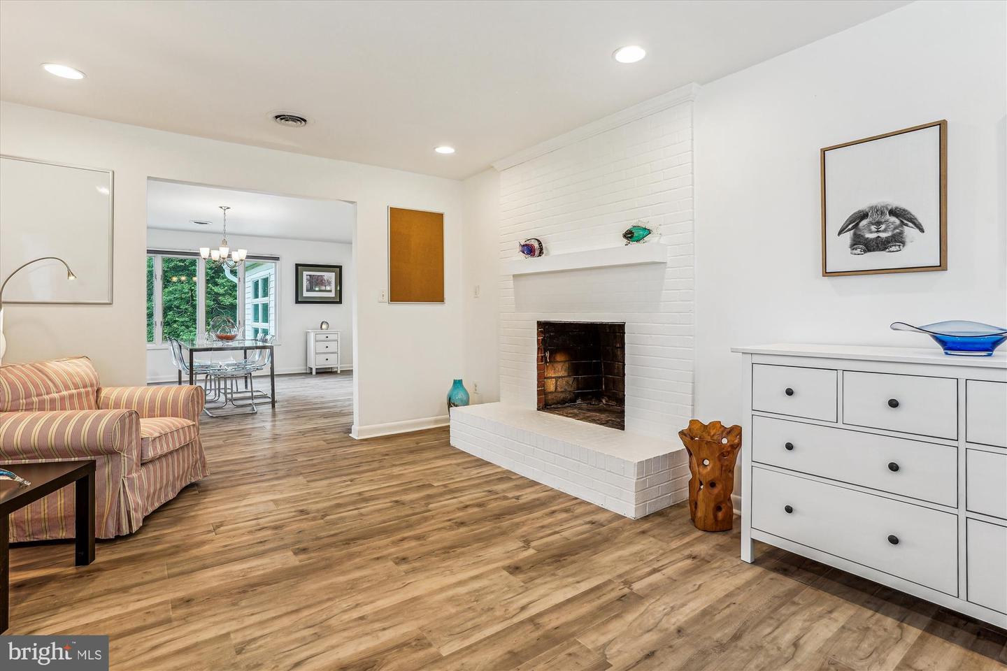 14807 SPRIGGS RD, WOODBRIDGE, Virginia 22193, 4 Bedrooms Bedrooms, ,2 BathroomsBathrooms,Residential,For sale,14807 SPRIGGS RD,VAPW2098998 MLS # VAPW2098998