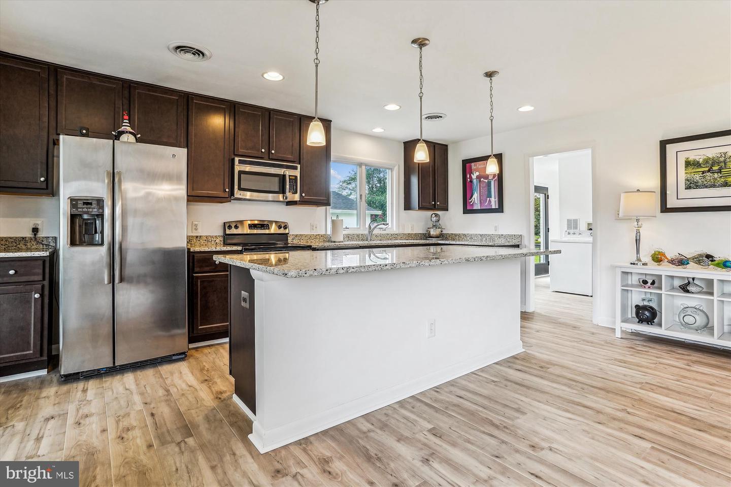 14807 SPRIGGS RD, WOODBRIDGE, Virginia 22193, 4 Bedrooms Bedrooms, ,2 BathroomsBathrooms,Residential,For sale,14807 SPRIGGS RD,VAPW2098998 MLS # VAPW2098998