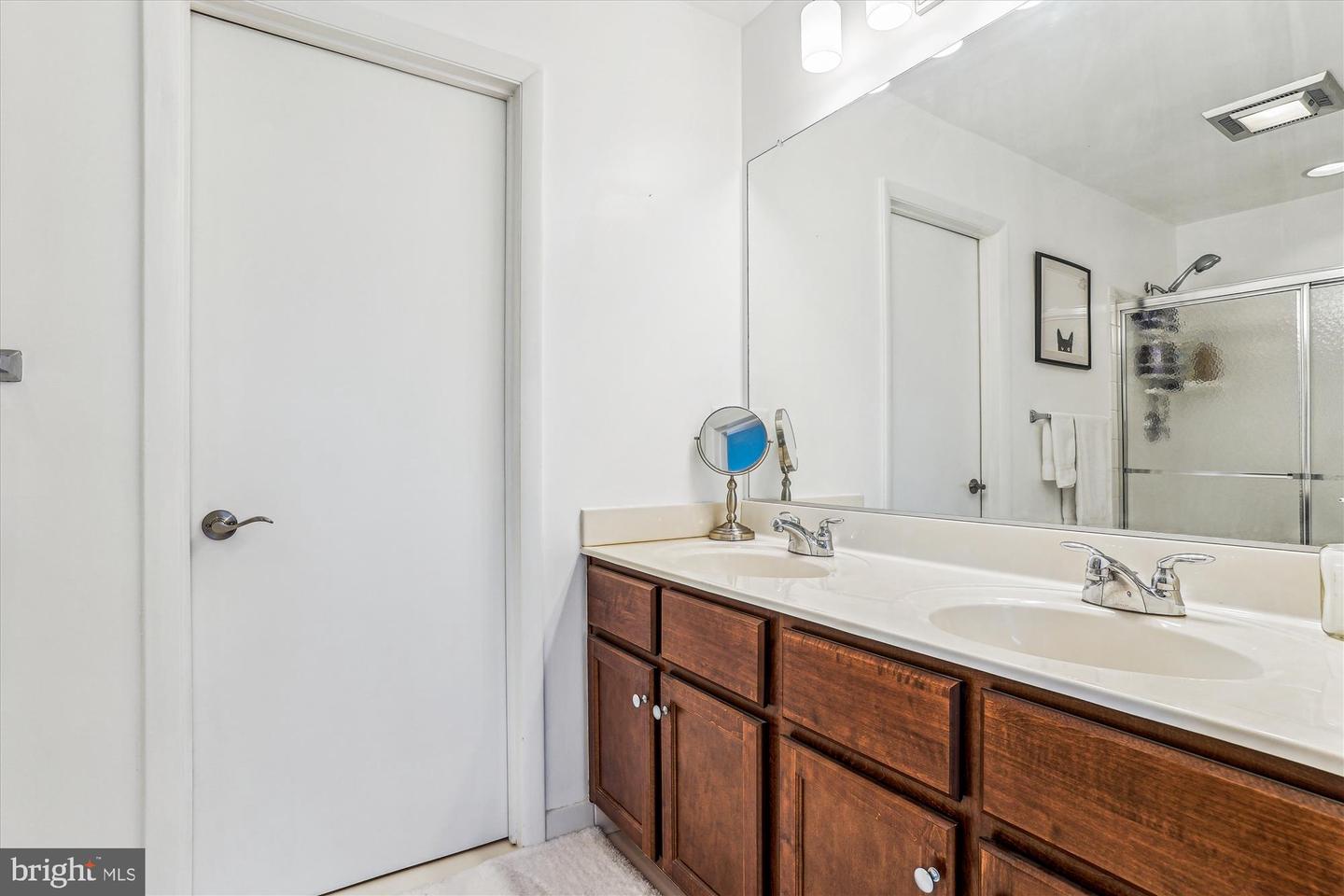 14807 SPRIGGS RD, WOODBRIDGE, Virginia 22193, 4 Bedrooms Bedrooms, ,2 BathroomsBathrooms,Residential,For sale,14807 SPRIGGS RD,VAPW2098998 MLS # VAPW2098998