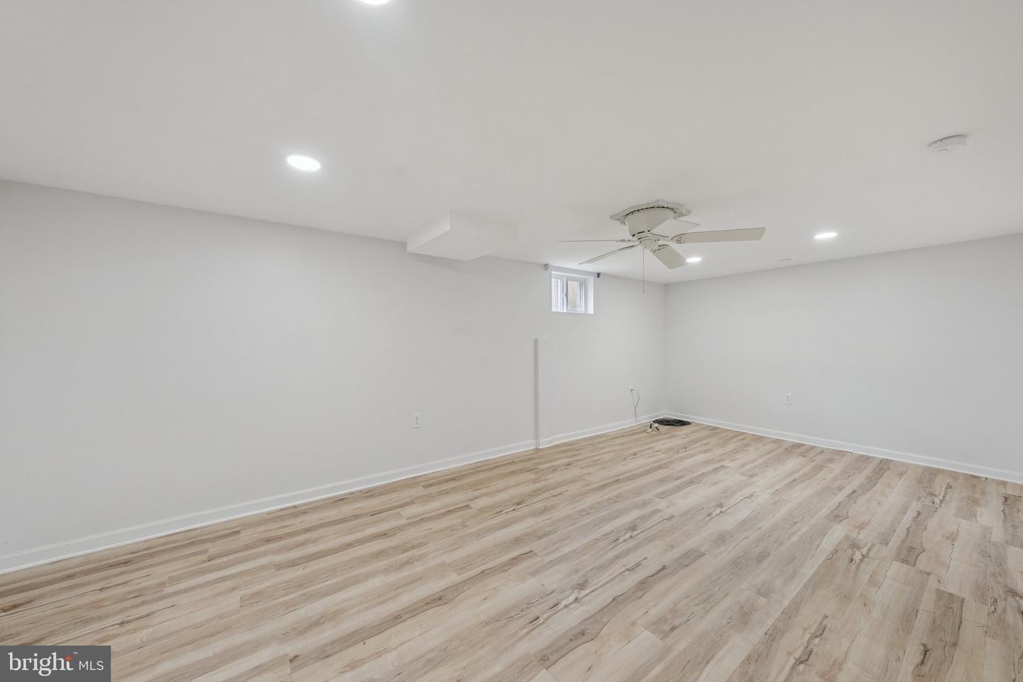 3702 HEATHER CT, ALEXANDRIA, Virginia 22310, 2 Bedrooms Bedrooms, ,2 BathroomsBathrooms,Residential,For sale,3702 HEATHER CT,VAFX2254948 MLS # VAFX2254948