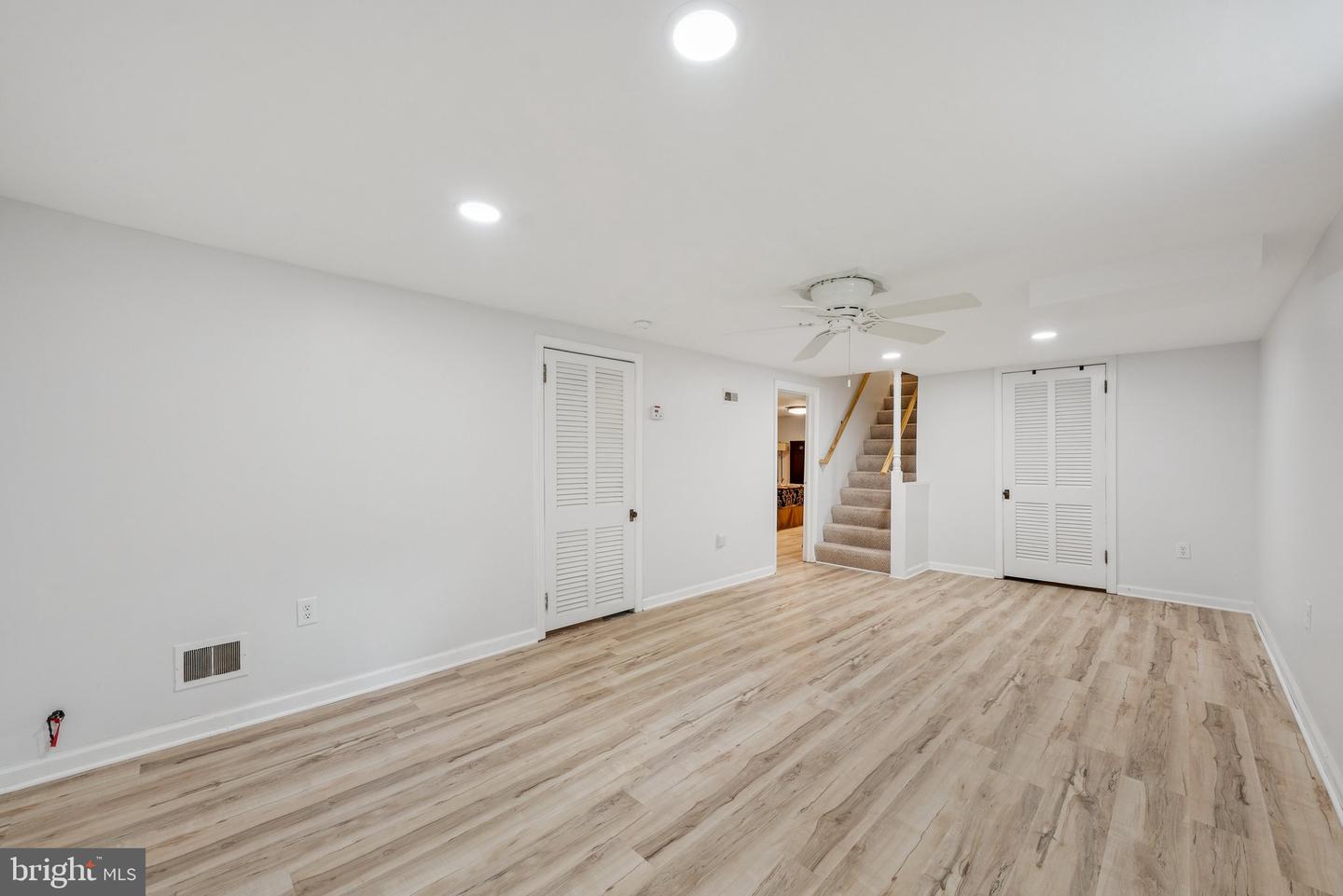 3702 HEATHER CT, ALEXANDRIA, Virginia 22310, 2 Bedrooms Bedrooms, ,2 BathroomsBathrooms,Residential,For sale,3702 HEATHER CT,VAFX2254948 MLS # VAFX2254948